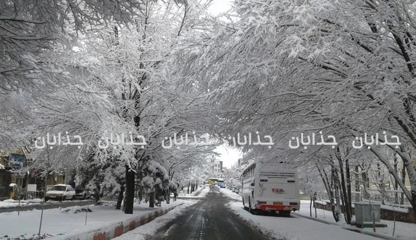 تهران در آغوش سپیدِ زمستان اول بهمن ۱۴۰۴